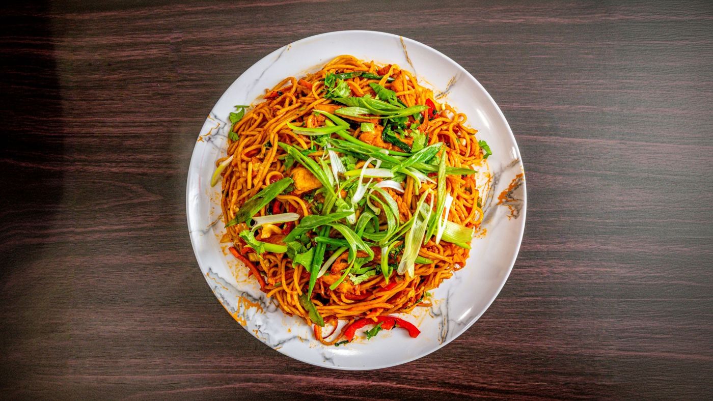 Nepali chicken chowmein